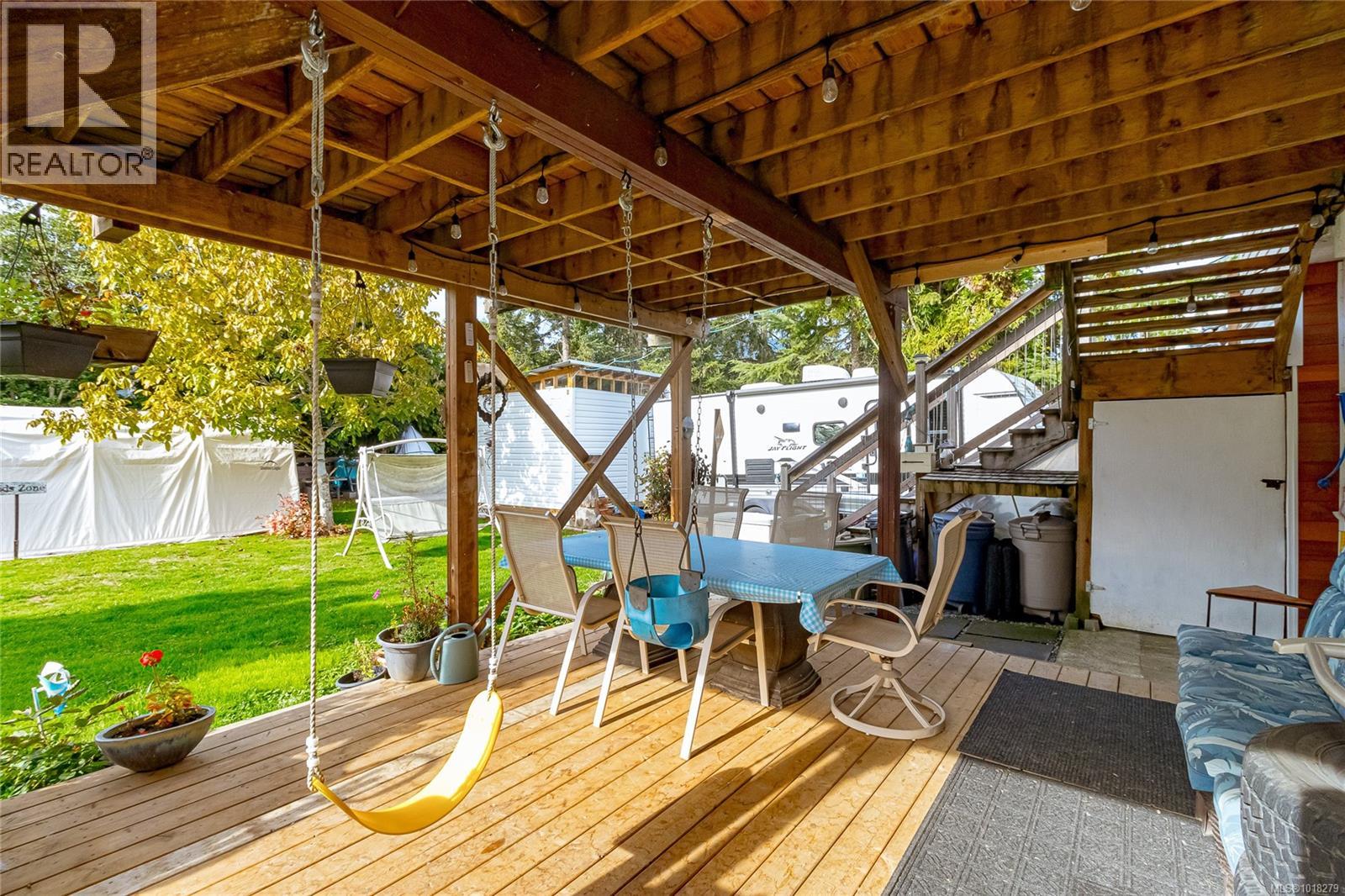 6274 Somenos Rd, Duncan