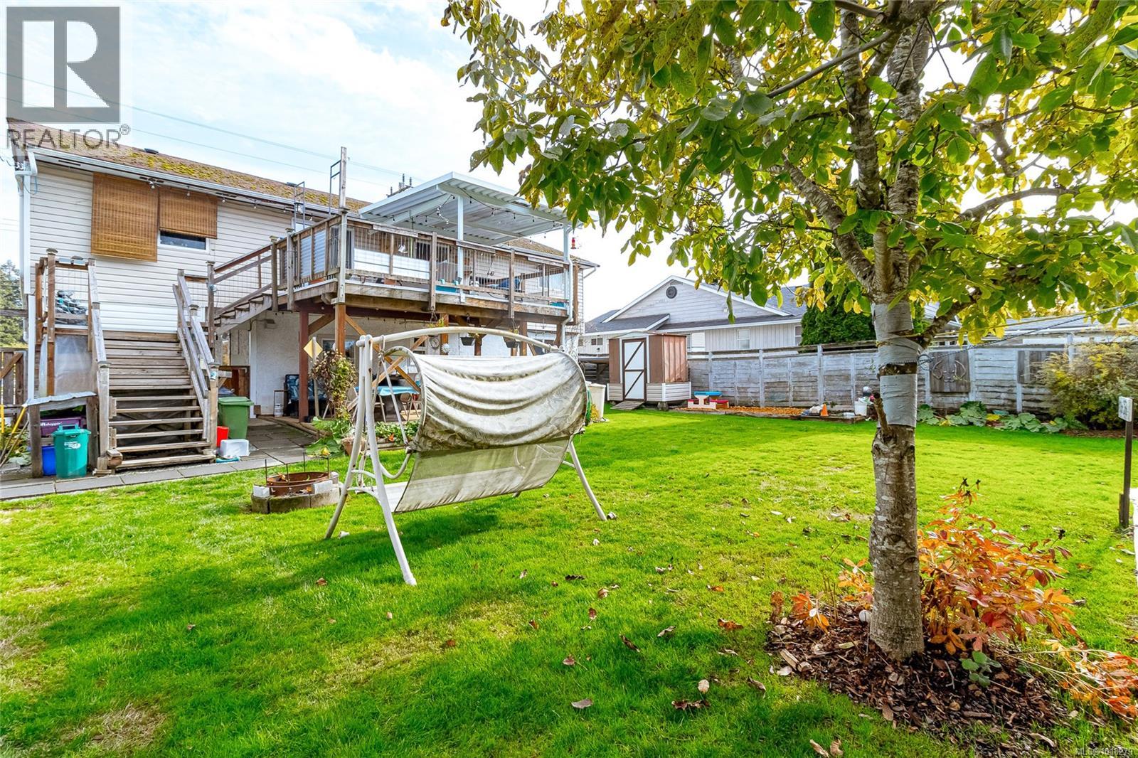 6274 Somenos Rd, Duncan