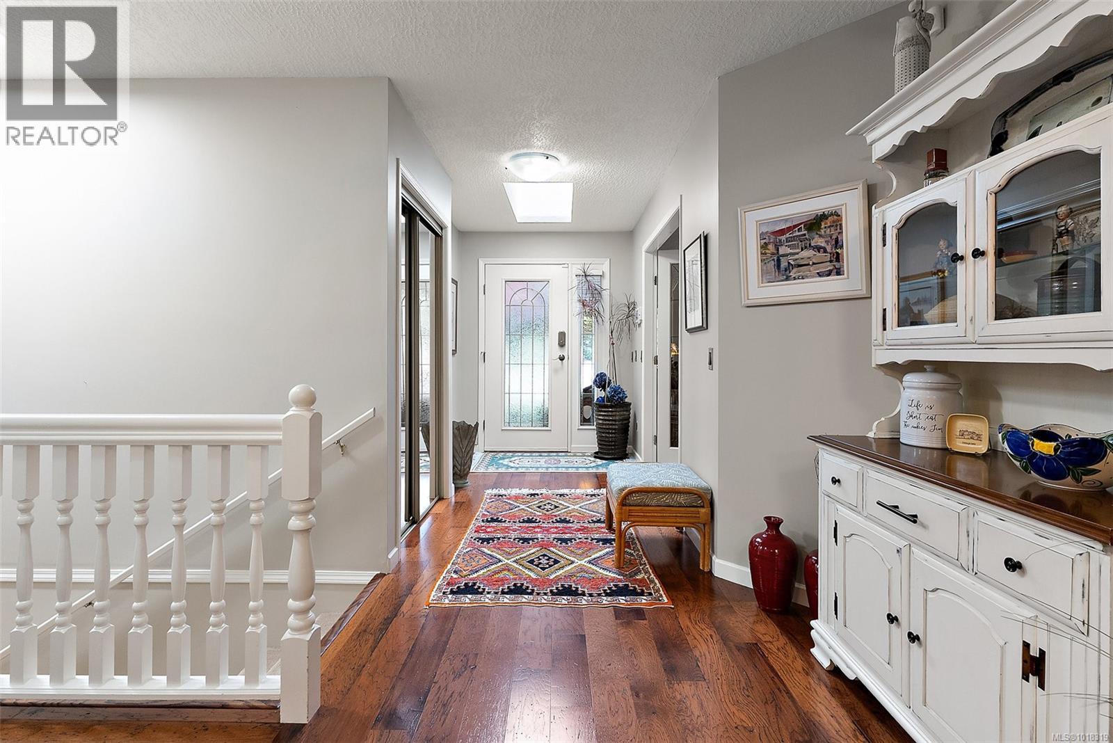 1602 Mayneview Terr, North Saanich