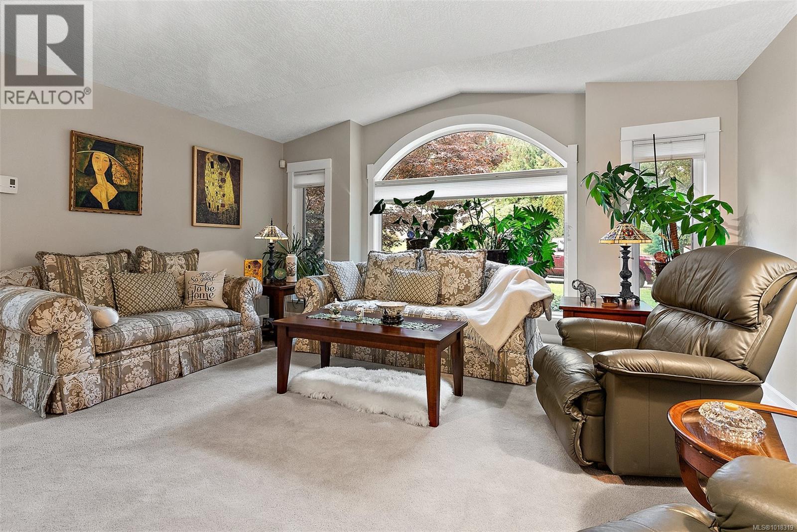 1602 Mayneview Terr, North Saanich