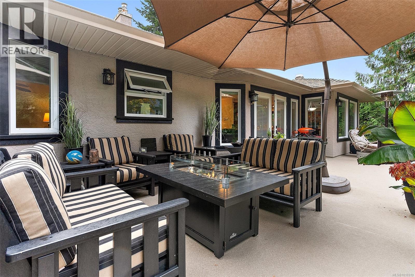 1602 Mayneview Terr, North Saanich
