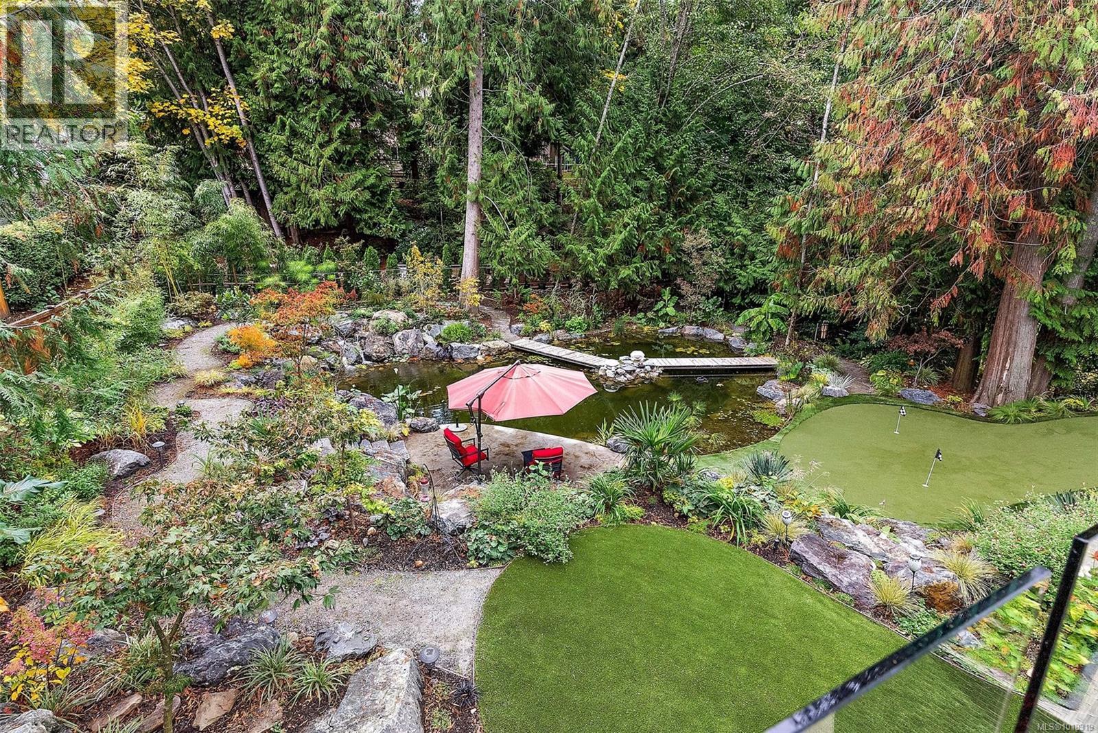 1602 Mayneview Terr, North Saanich