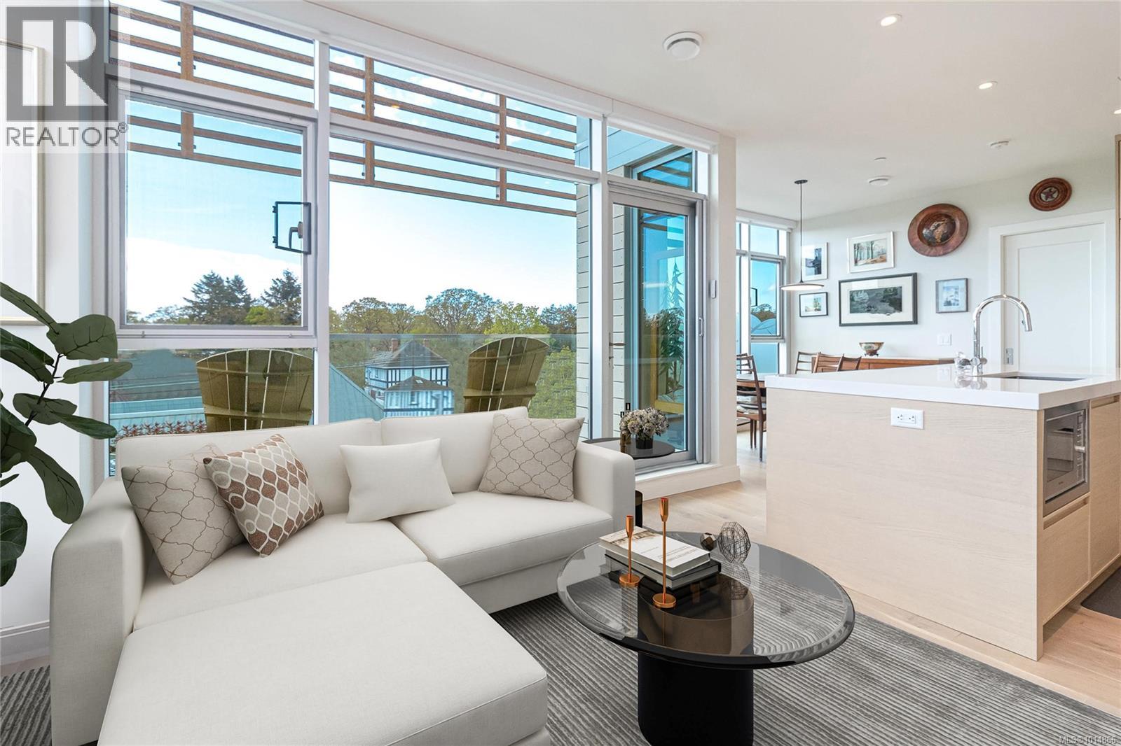 405 1916 Oak Bay Avenue, Victoria