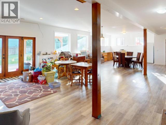 4880 SANDERSON/ALDER AVE, Texada Island