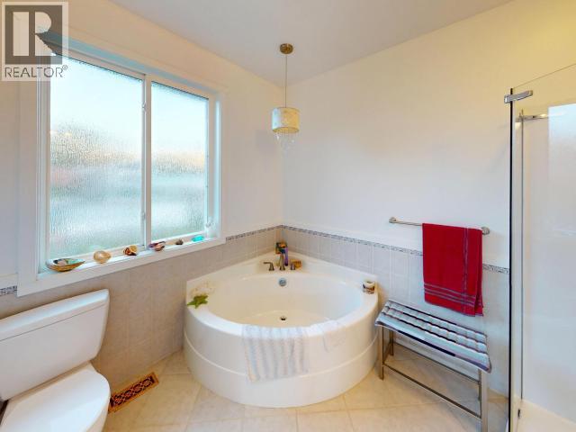 4880 SANDERSON/ALDER AVE, Texada Island