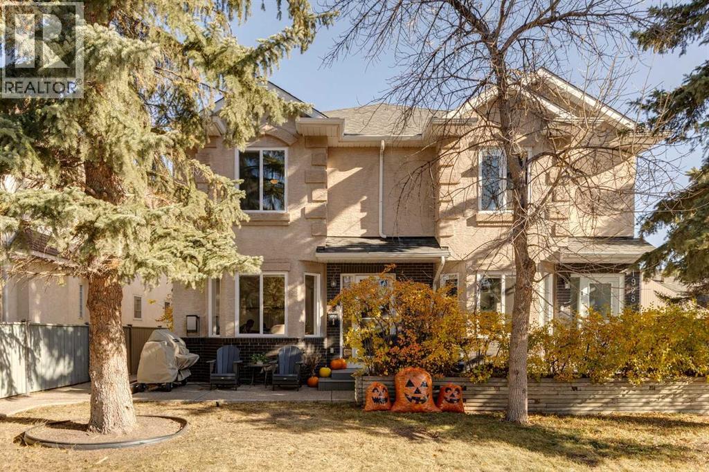 Single Family House for Sale in    Street SW Richmond Calgary 