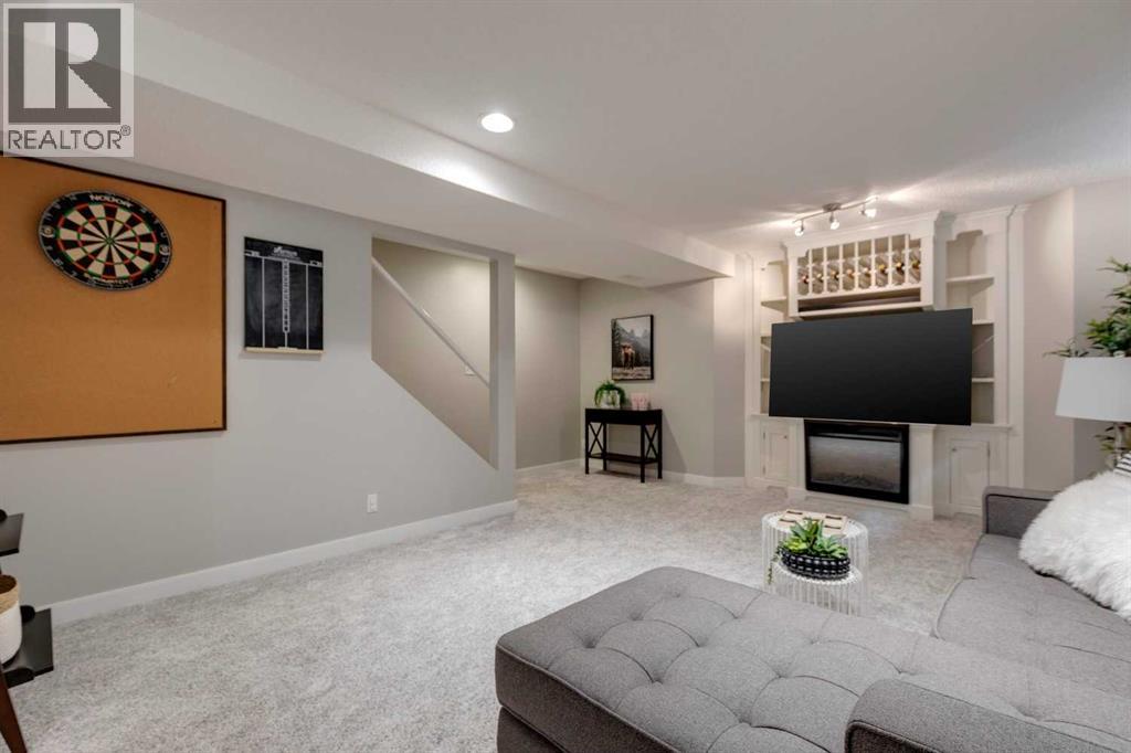 Single Family House for Sale in    Street SW Richmond Calgary 