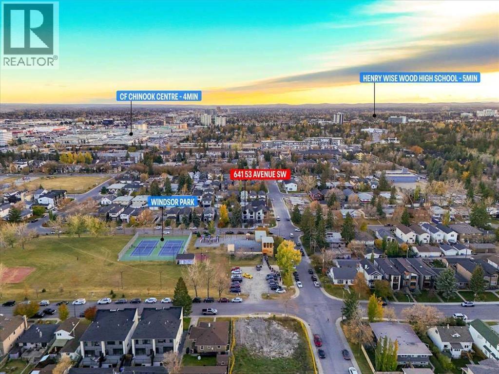 Single Family House for Sale in   Avenue SW Windsor Park Calgary 