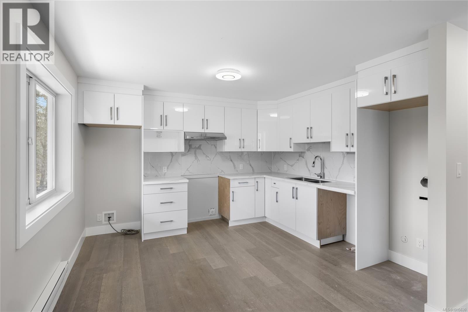 6106 Cottam Rd, Port Alberni