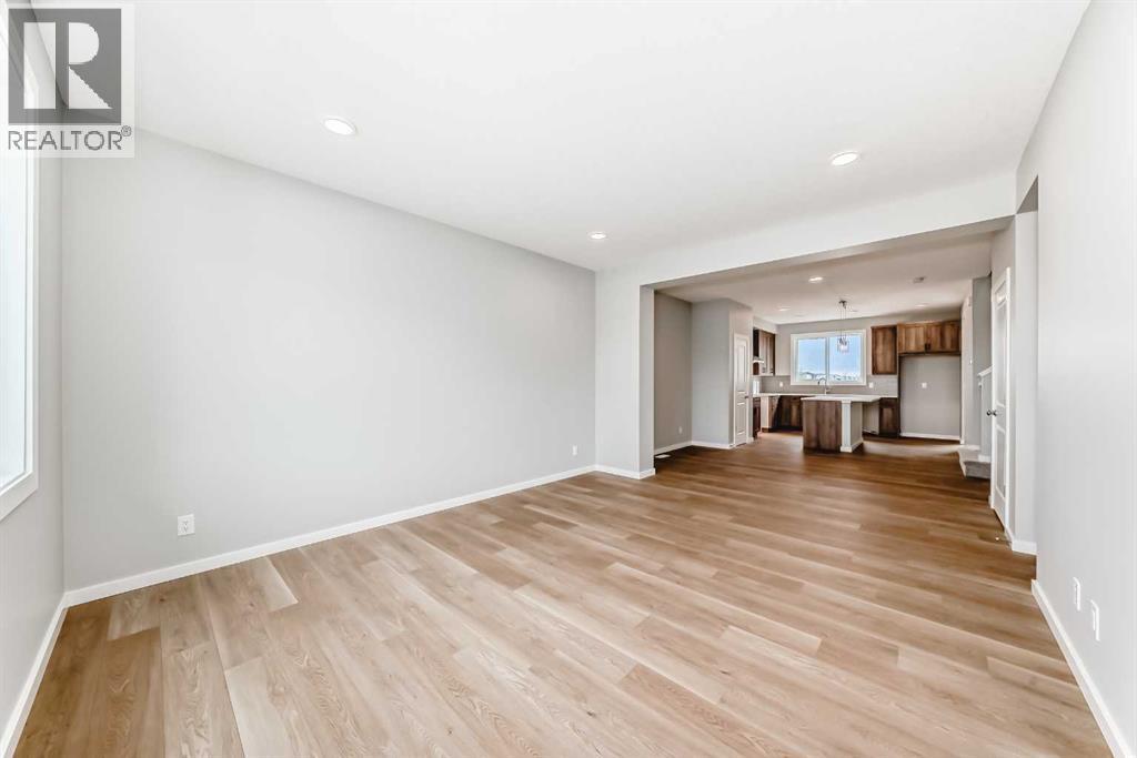 Single Family House for Sale in  Bartlett Crescent SE Rangeview Calgary 
