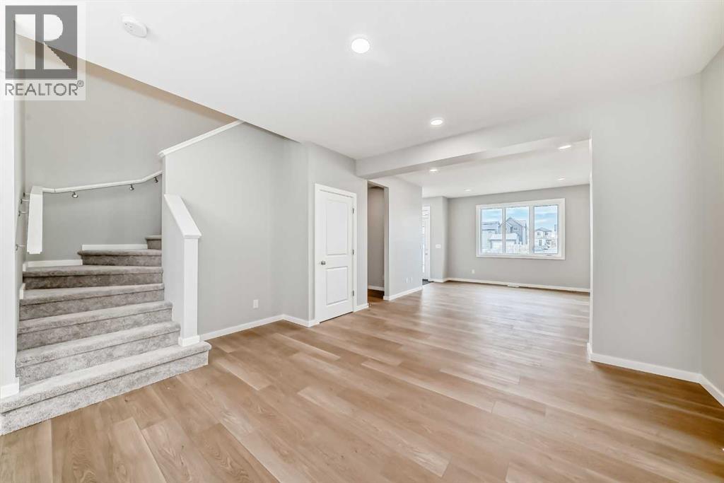 147 Bartlett Crescent SE, Calgary, Alberta