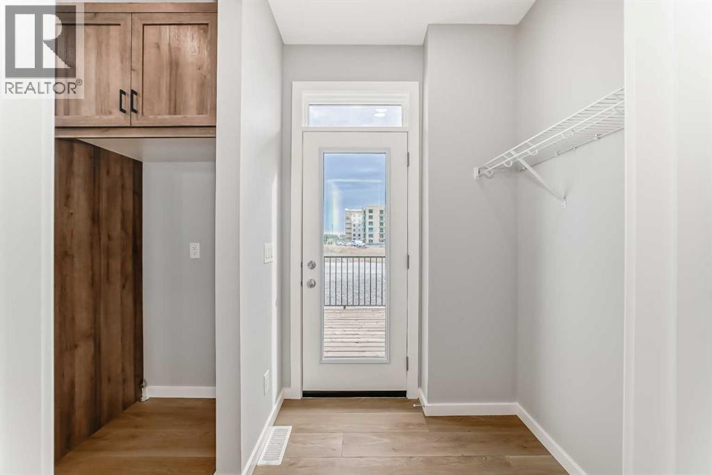 147 Bartlett Crescent SE, Calgary, Alberta