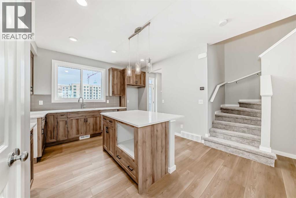 Single Family House for Sale in  Bartlett Crescent SE Rangeview Calgary 