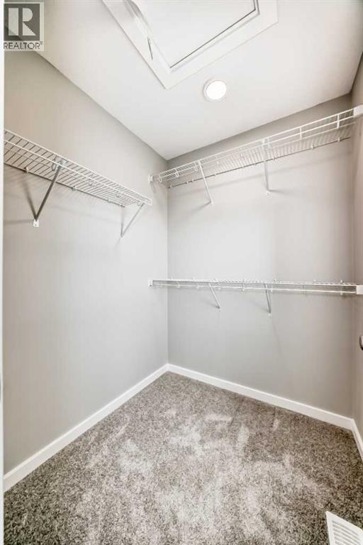Single Family House for Sale in  Bartlett Crescent SE Rangeview Calgary 