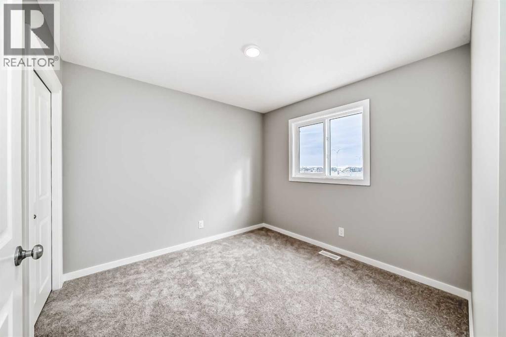 Single Family House for Sale in  Bartlett Crescent SE Rangeview Calgary 