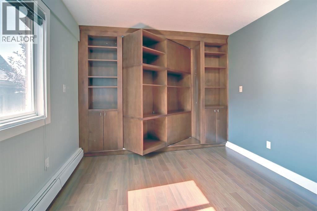 Single Family House for Sale in    Street SW Lower Mount Royal Calgary 