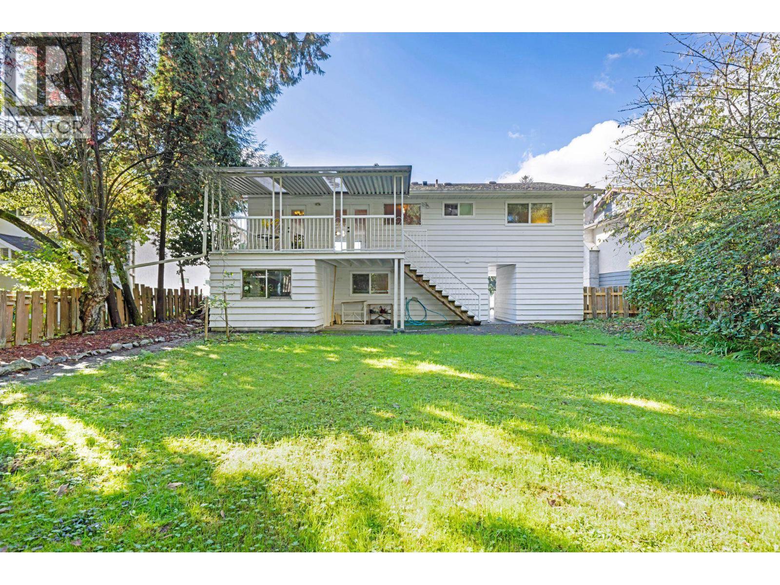 3870 RICHMOND STREET, Port Coquitlam