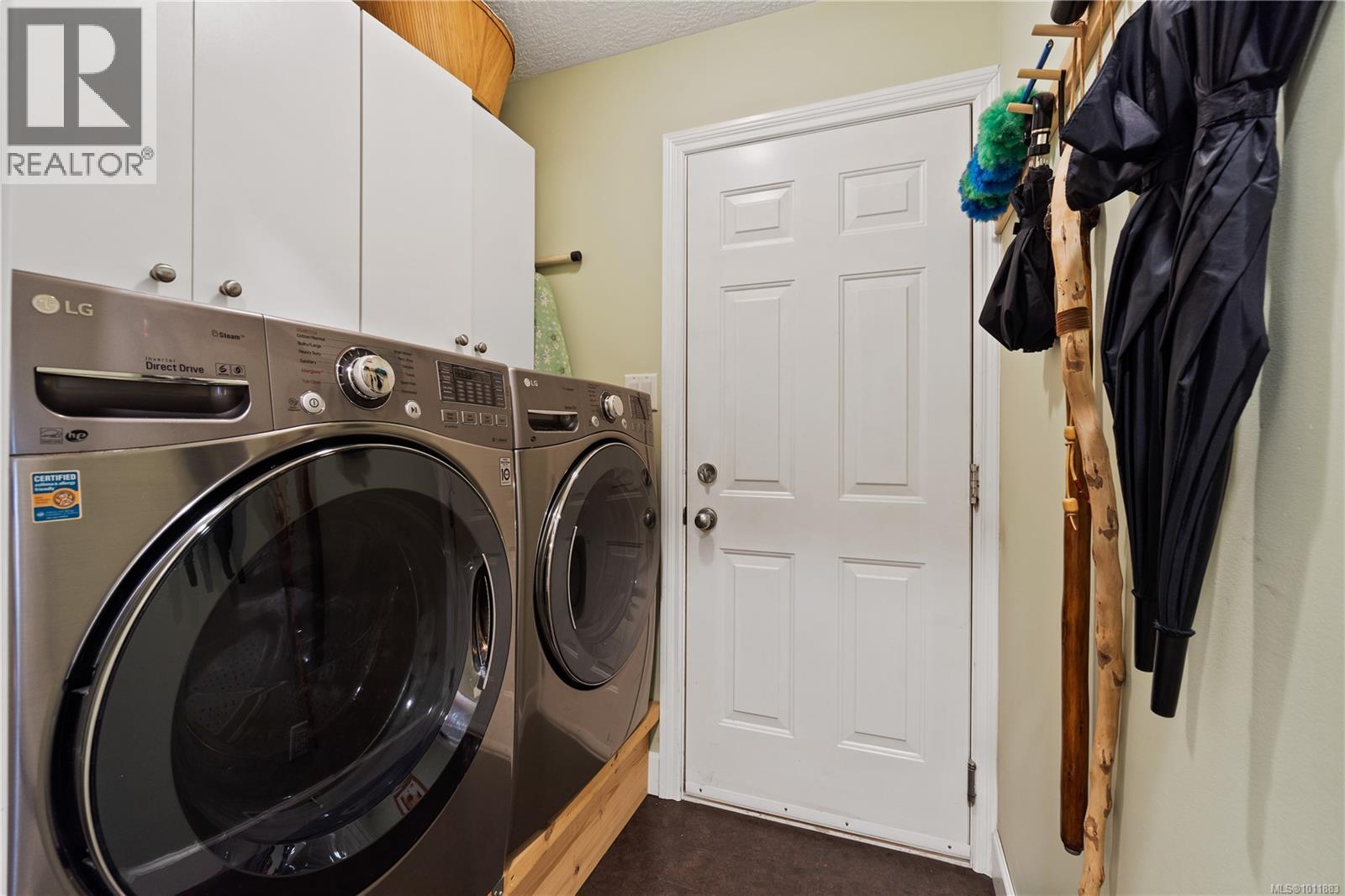 5524 Avro Way, Nanaimo