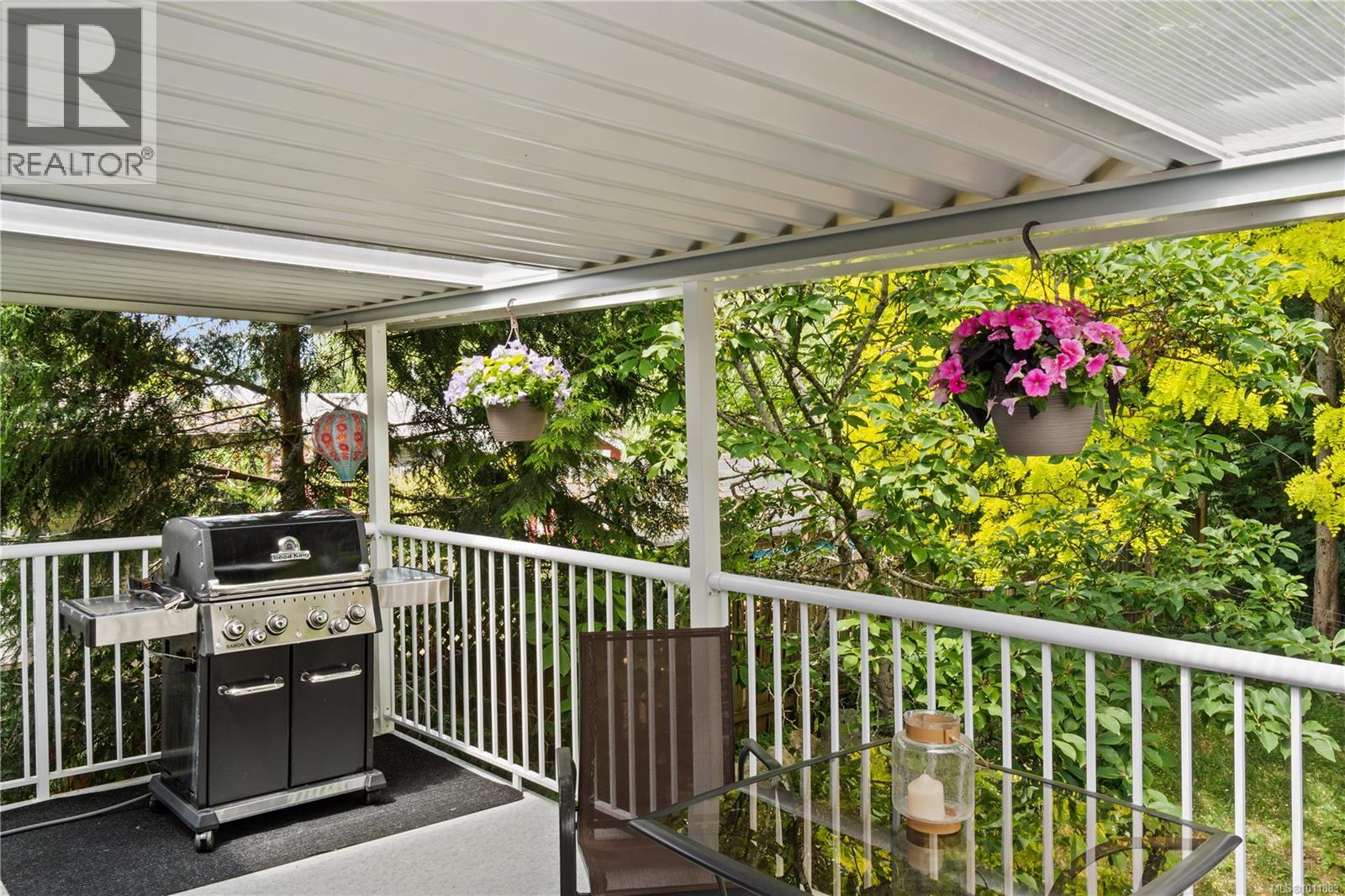 5524 Avro Way, Nanaimo