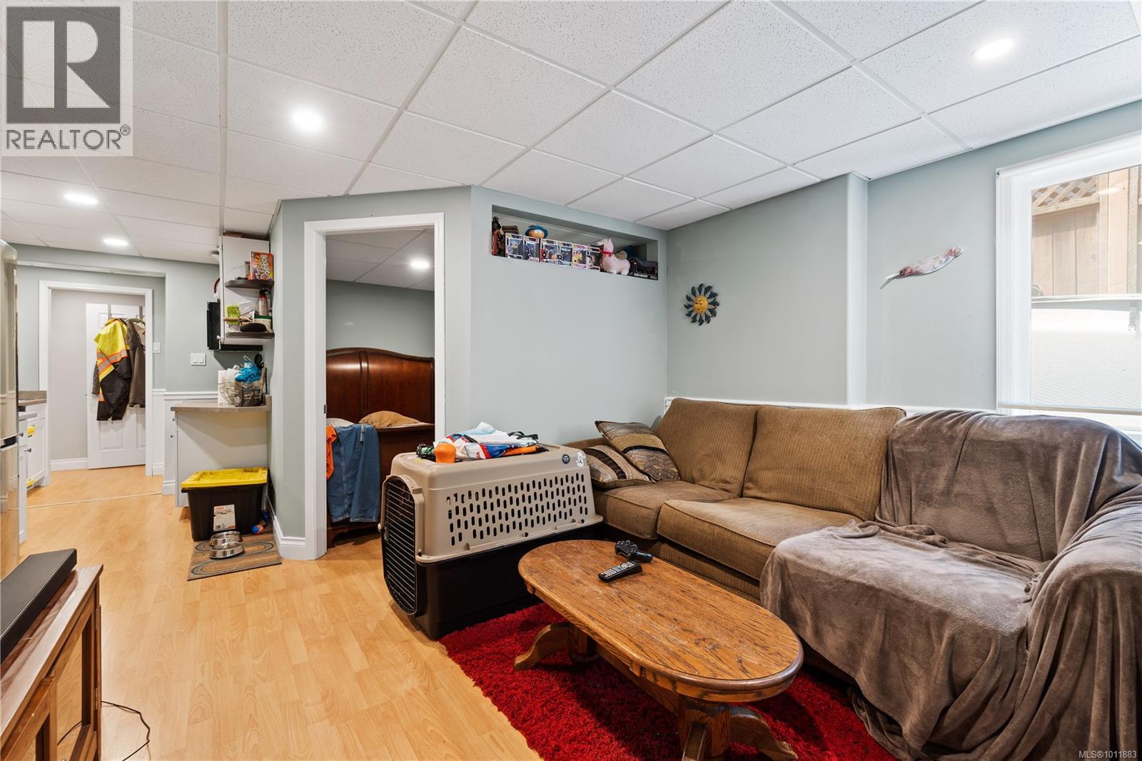 5524 Avro Way, Nanaimo