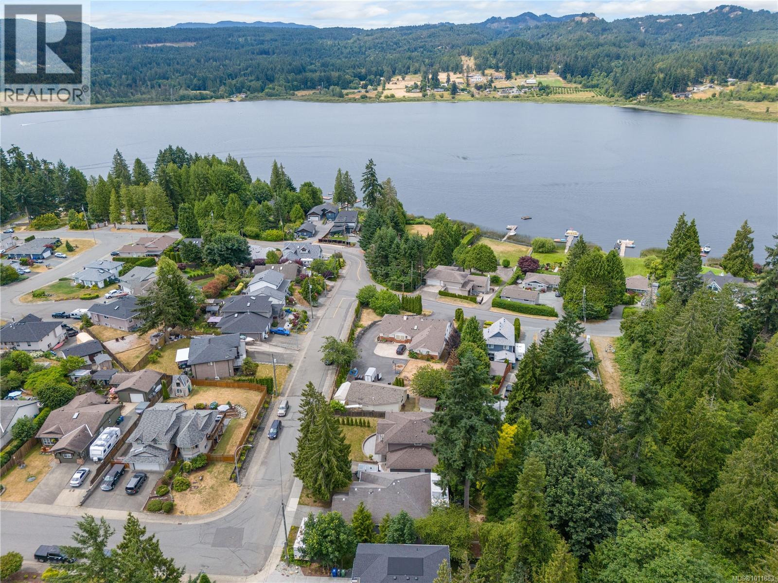 5524 Avro Way, Nanaimo