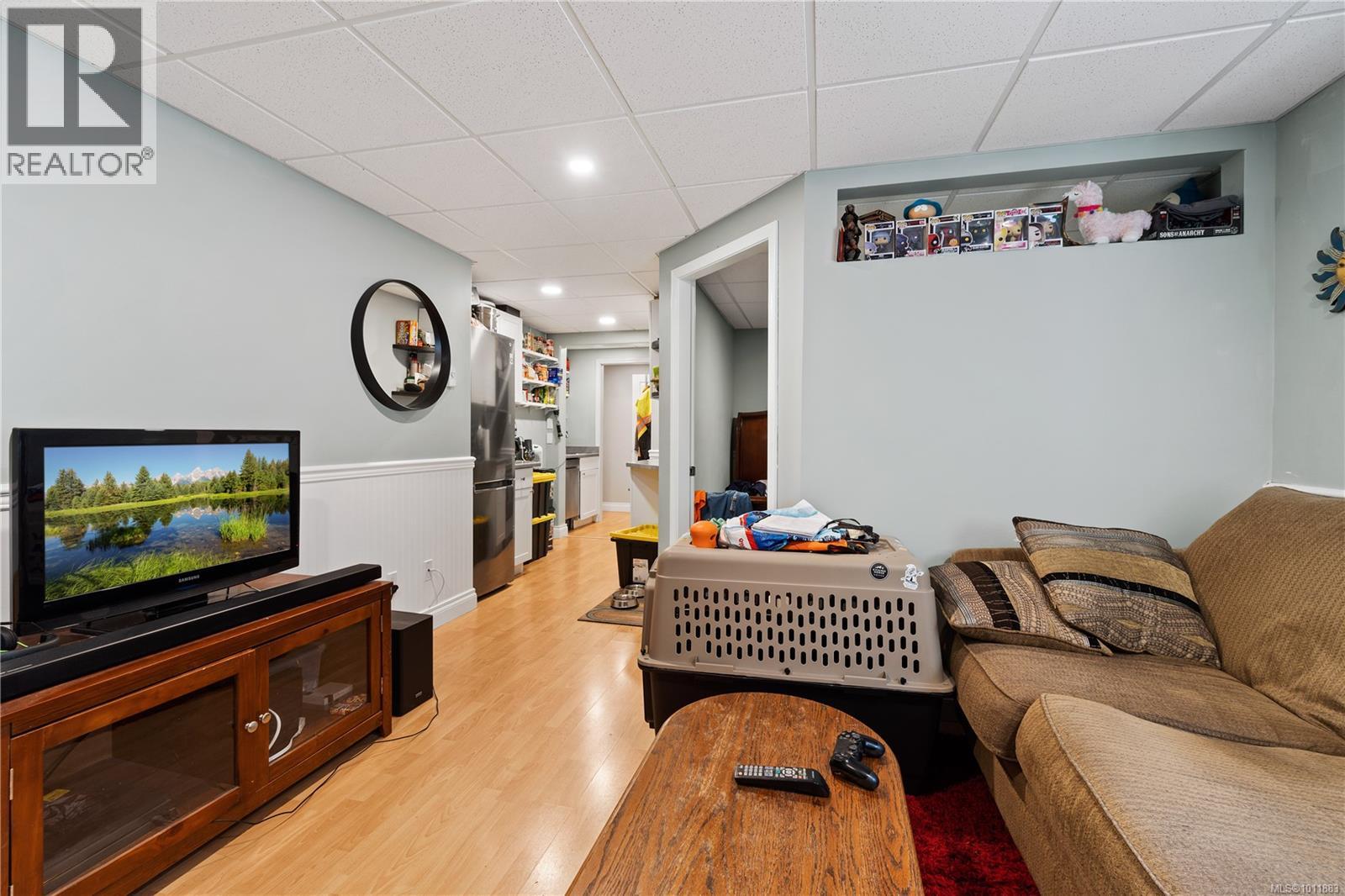 5524 Avro Way, Nanaimo