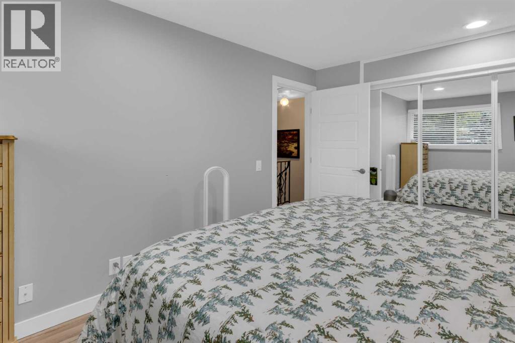 Single Family House for Sale in    Avenue SE Penbrooke Meadows Calgary 