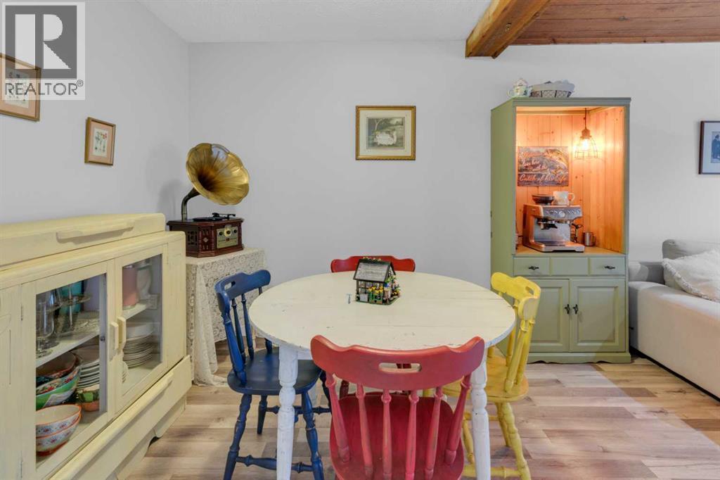 Single Family House for Sale in    Avenue SE Penbrooke Meadows Calgary 