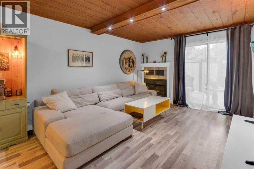 Single Family House for Sale in    Avenue SE Penbrooke Meadows Calgary 