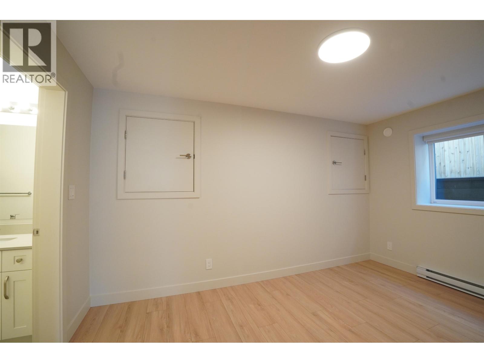 6252 KITCHENER STREET, Burnaby