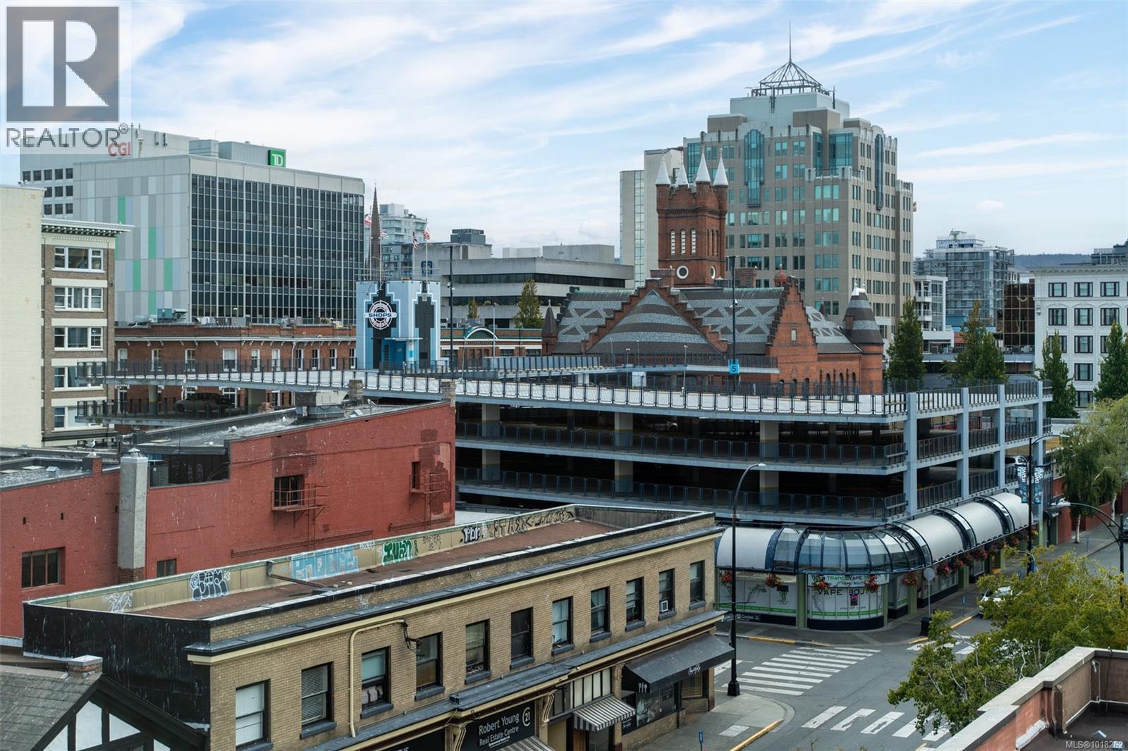 503 888 Government St, Victoria