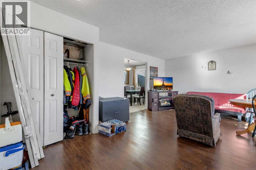 Single Family House Bungalow for Sale in  Castleridge Way NE Castleridge Calgary 