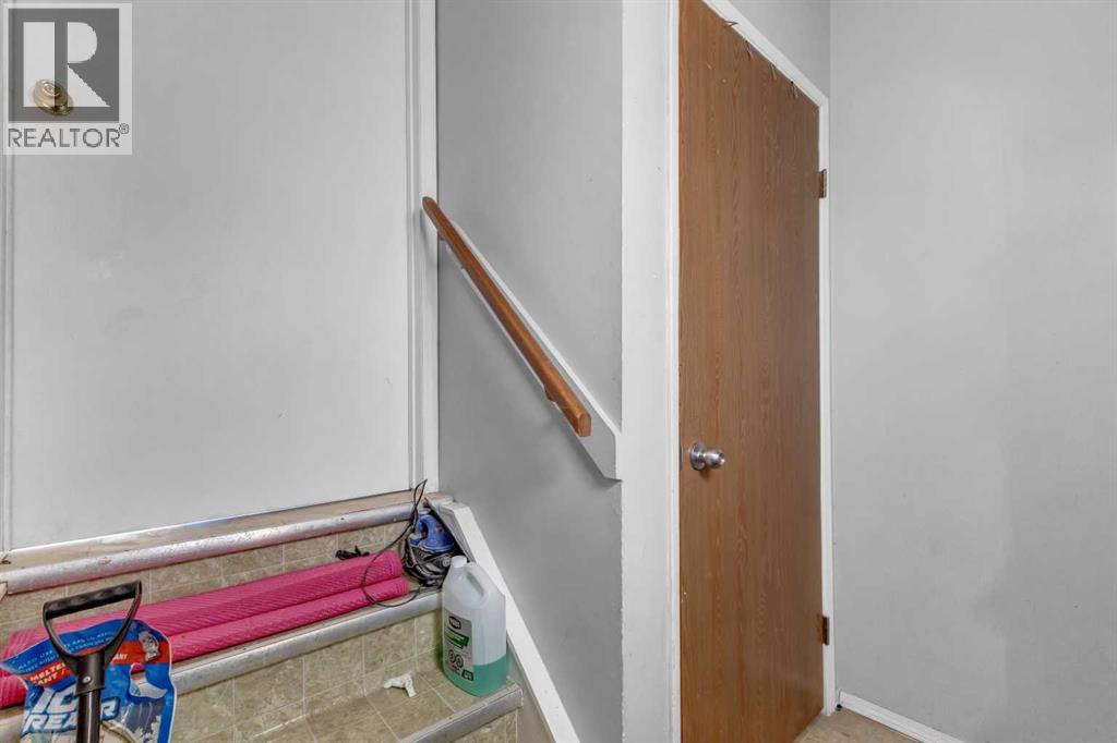 Single Family House Bungalow for Sale in  Castleridge Way NE Castleridge Calgary 