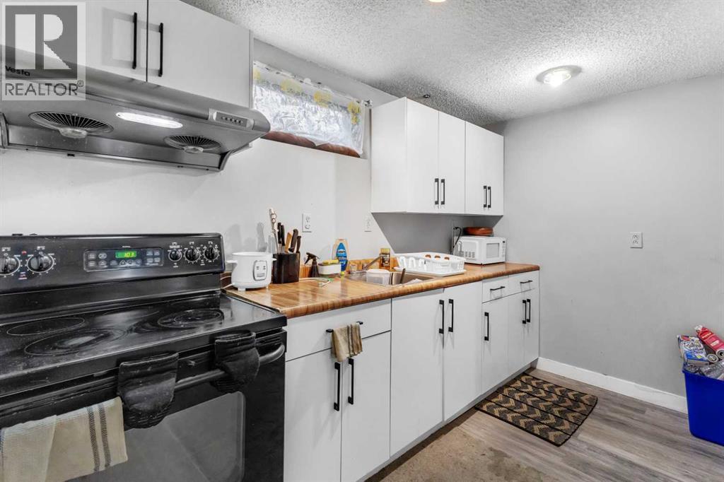 Single Family House Bungalow for Sale in  Castleridge Way NE Castleridge Calgary 