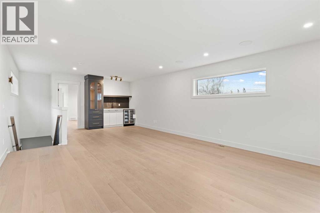 Single Family House for Sale in  A Street SW Richmond Calgary 