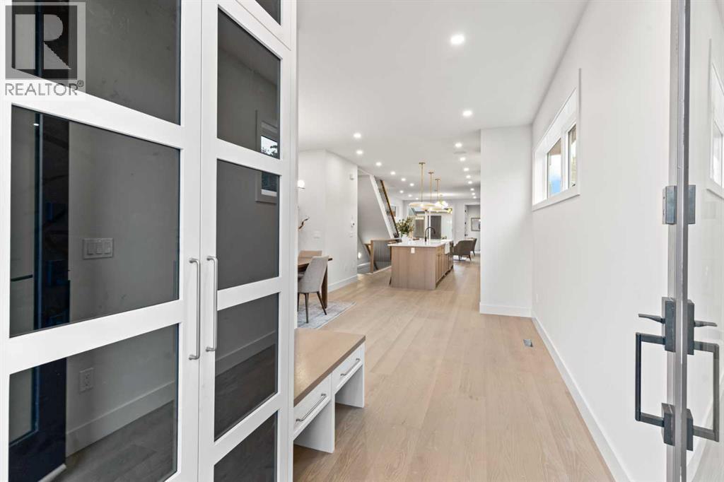 Single Family House for Sale in  A Street SW Richmond Calgary 
