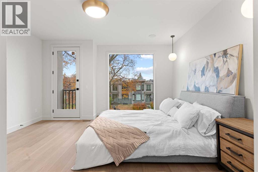 Single Family House for Sale in  A Street SW Richmond Calgary 