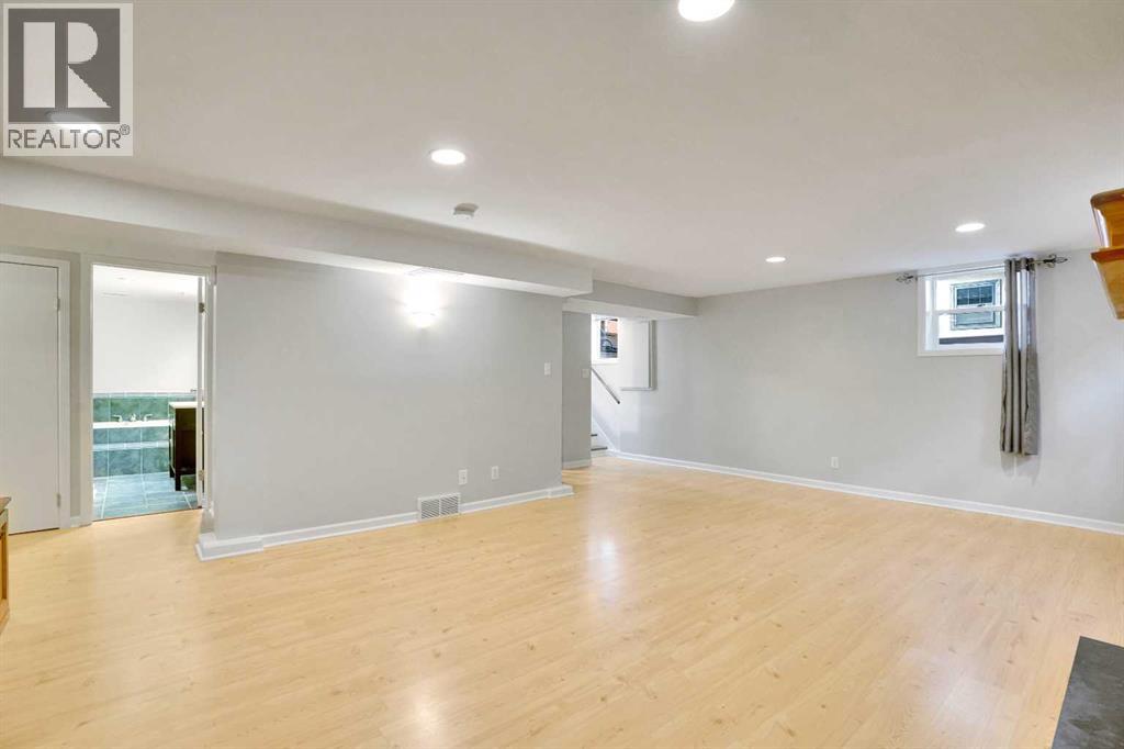Single Family House Bungalow for Sale in  A Street SW Richmond Calgary 