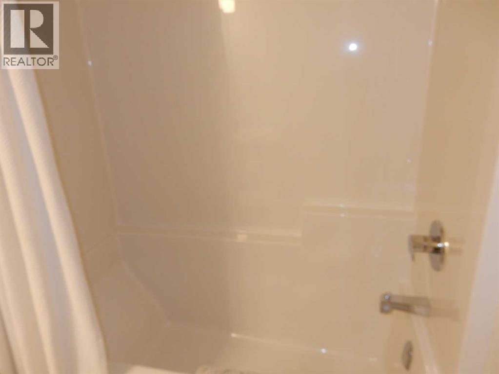 Single Family House for Sale in  Cranbrook Square SE Cranston Calgary 