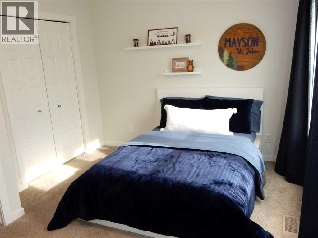 Single Family House for Sale in  Cranbrook Square SE Cranston Calgary 