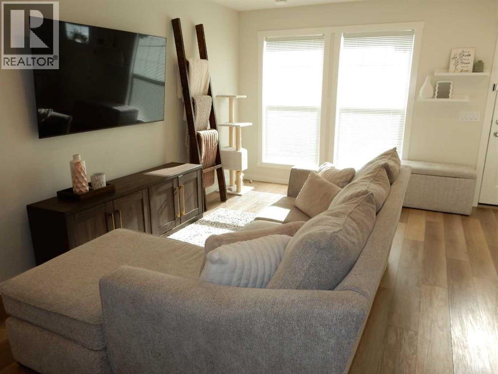 Single Family House for Sale in  Cranbrook Square SE Cranston Calgary 