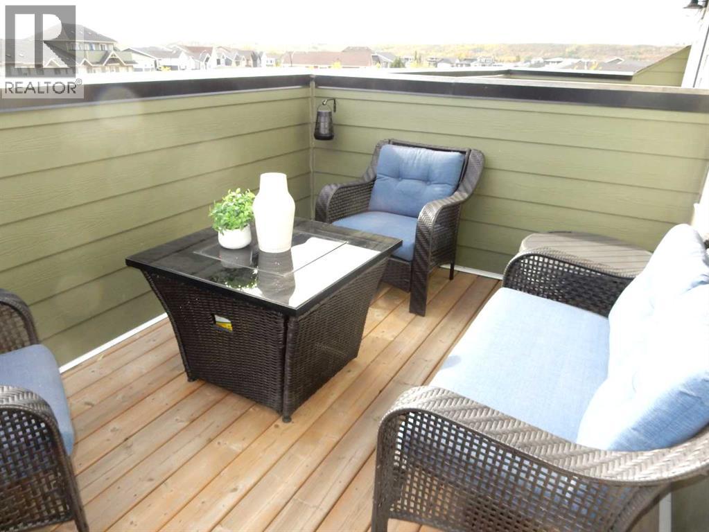 Single Family House for Sale in  Cranbrook Square SE Cranston Calgary 