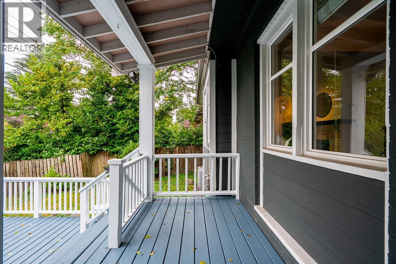 202 SEVENTH STREET, New Westminster