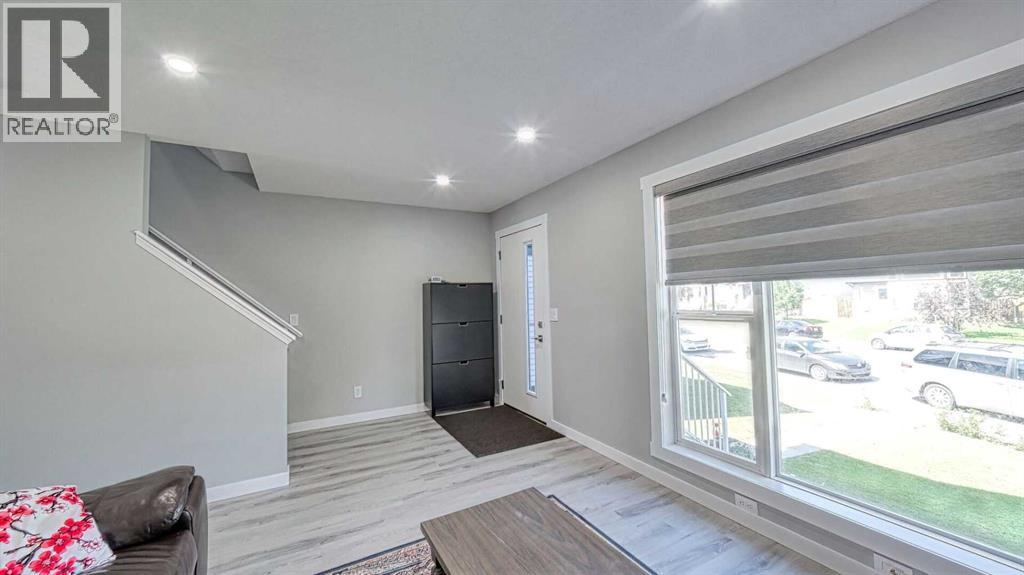 Single Family House for Sale in  Taradale Drive NE Taradale Calgary 