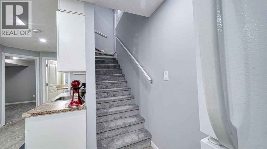 Single Family House for Sale in  Taradale Drive NE Taradale Calgary 