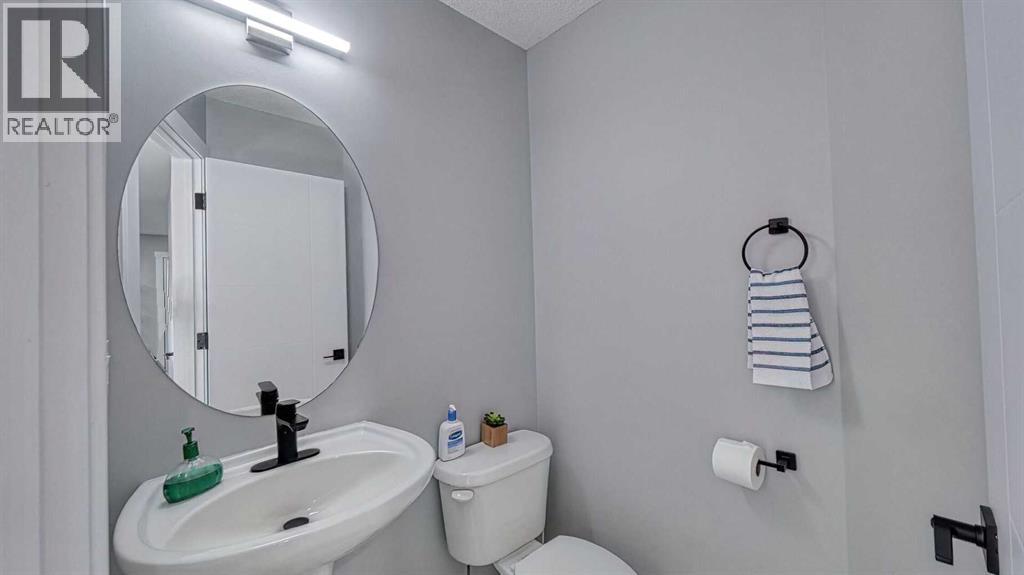 Single Family House for Sale in  Taradale Drive NE Taradale Calgary 