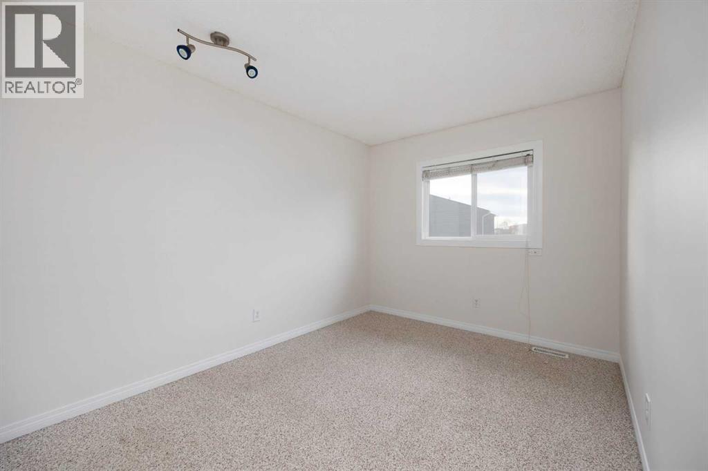 400 Silin Forest Road, Fort McMurray