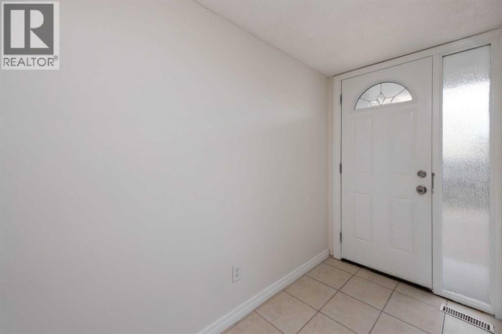 400 Silin Forest Road, Fort McMurray