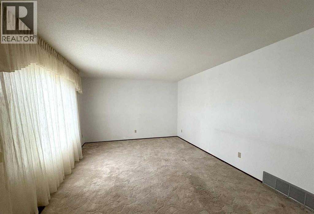 9106 94 Avenue, Lac La Biche