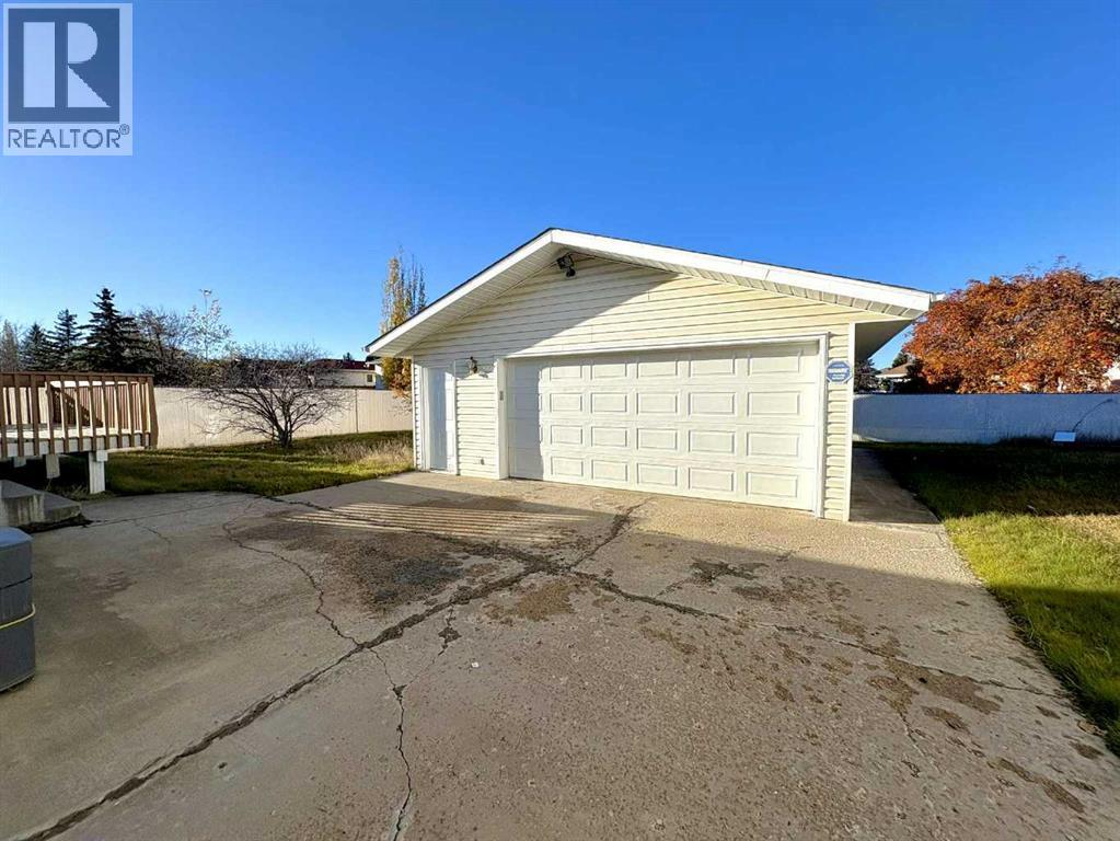 9106 94 Avenue, Lac La Biche